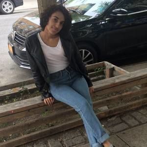 Meet your Posher, Luz