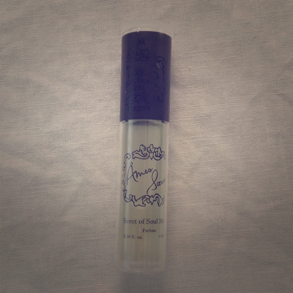 Ames Soeurs by JOYA