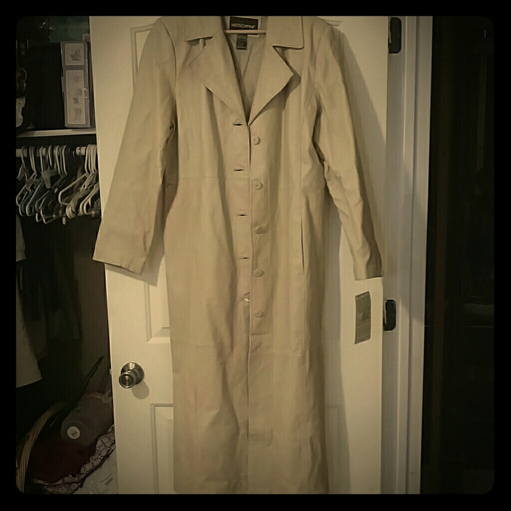 100% leather trench coat jacket
