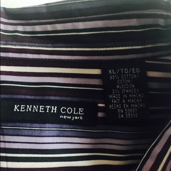 🔥Kenneth Cole button down - Picture 2 of 3