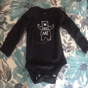 preemie 'Hug Me' onesie