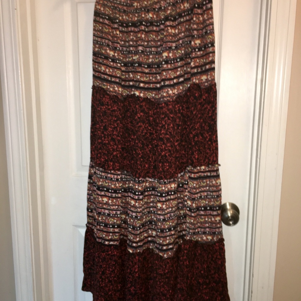 Red & black pattern maxi dress with elastic band