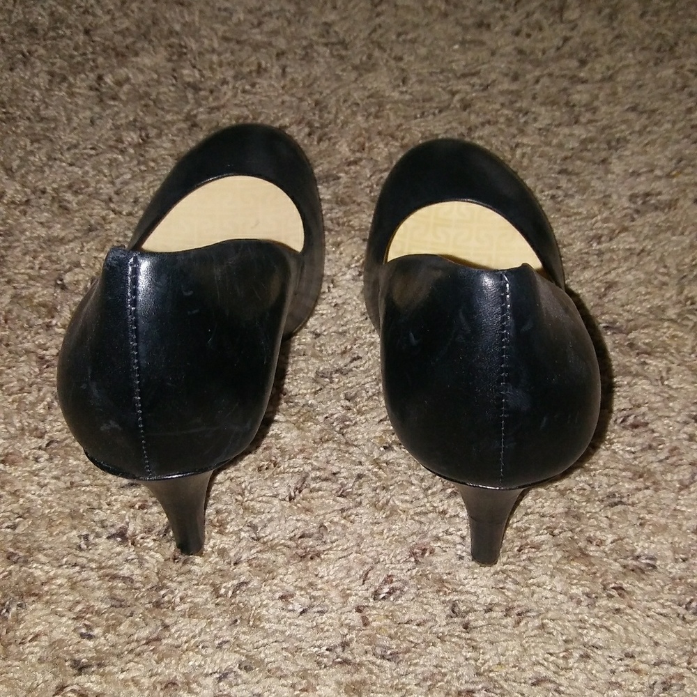 Shoes - Picture 3 of 3