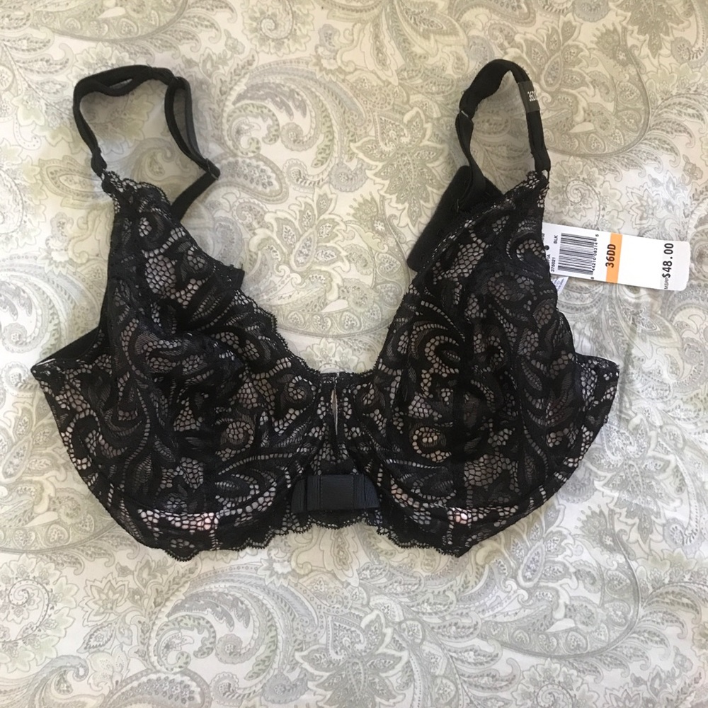 NWT BLACK LACE BRA