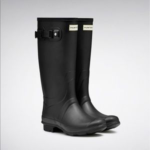 Matte Hunter Boots