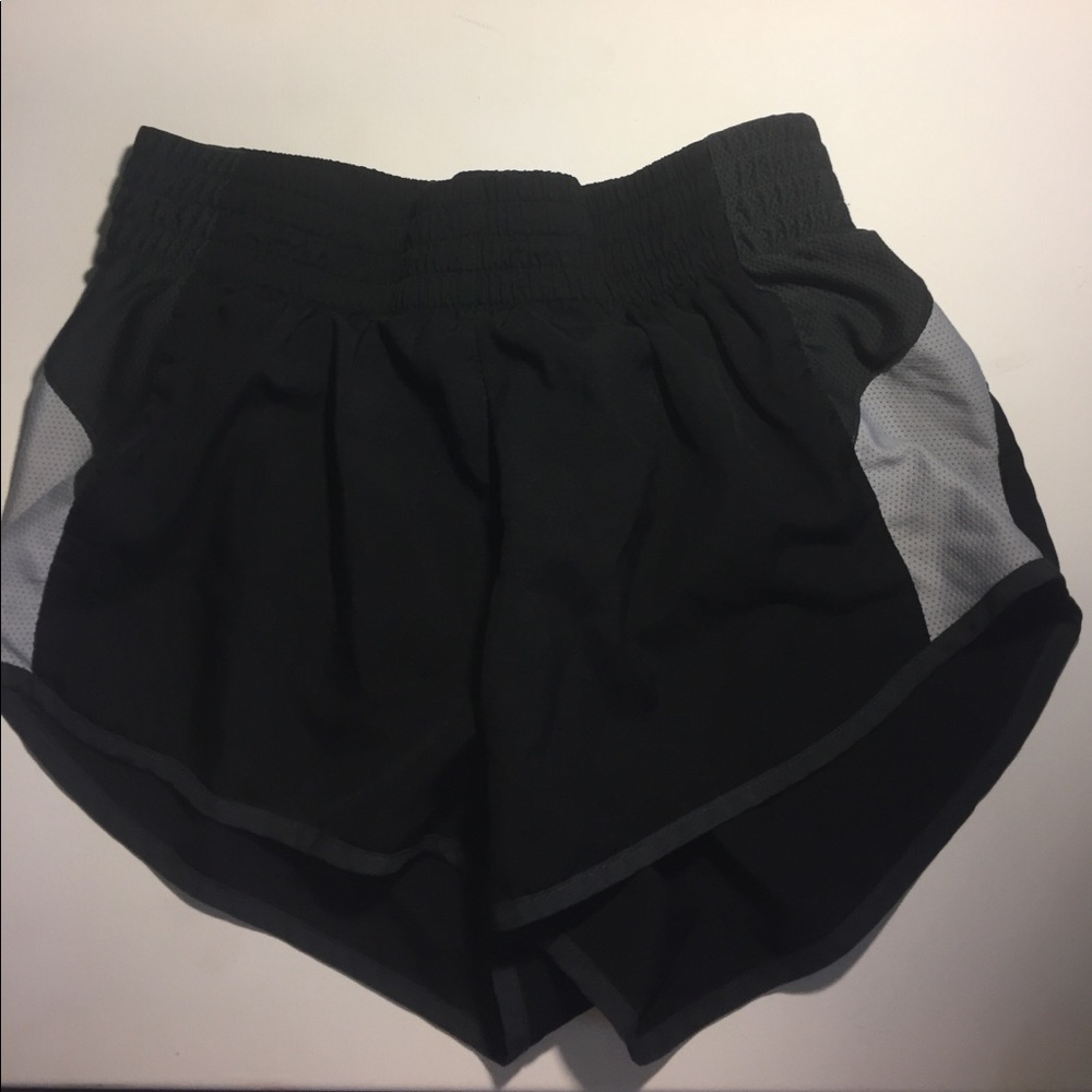 NIKE DRI-FIT SHORTS