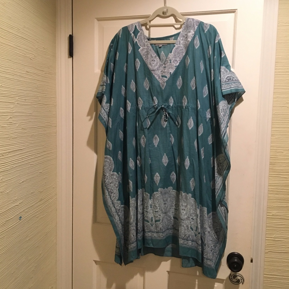 Blue and White Patterned Tunic