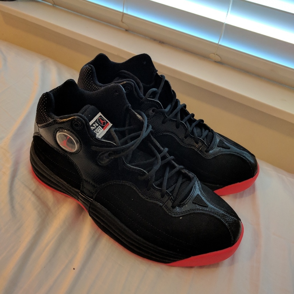 Jordan jumpman team 2 infrared