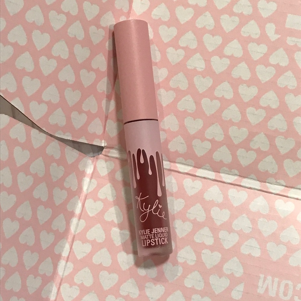 KYLIE BIRTHDAY COLLECTION MATTE MINI GORG NEW - Picture 2 of 7