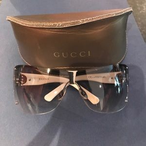 Gucci sunglasses with case