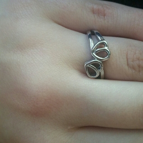 Ring - Picture 2 of 2