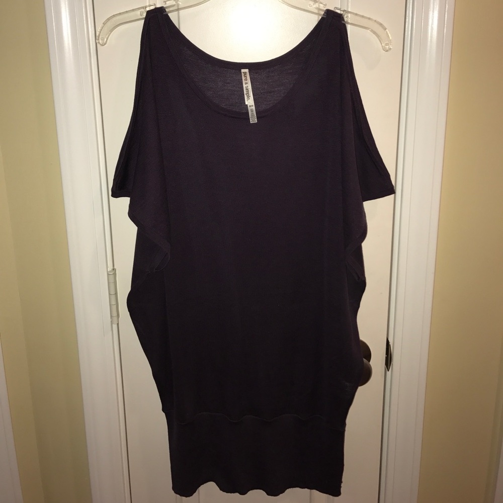 Capped Shoulder Top