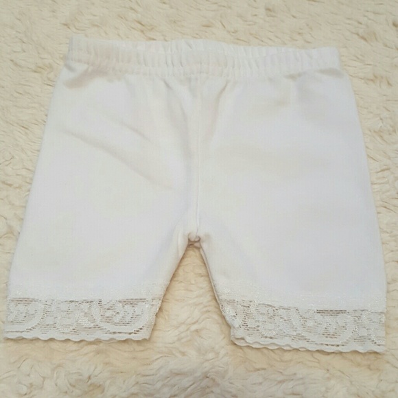 Set of 3 💞 Lace Baby Tights! - Picture 2 of 6
