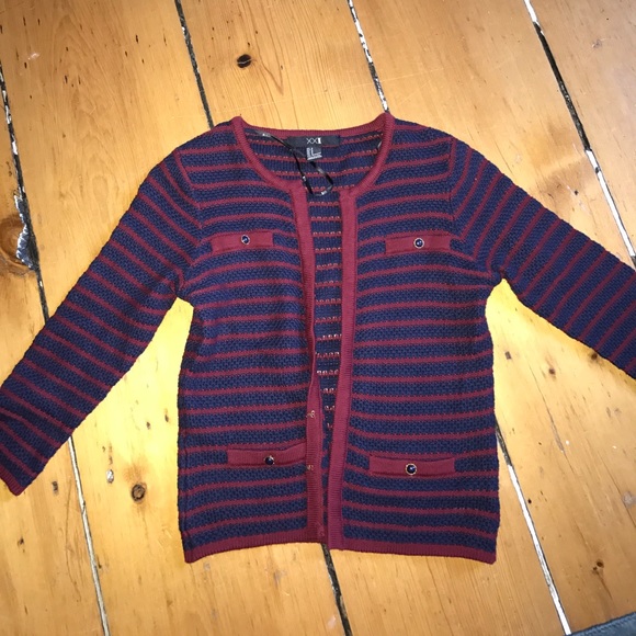 Sweater - Picture 1 of 1