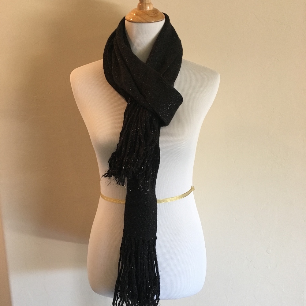 Express Fringe Scarf