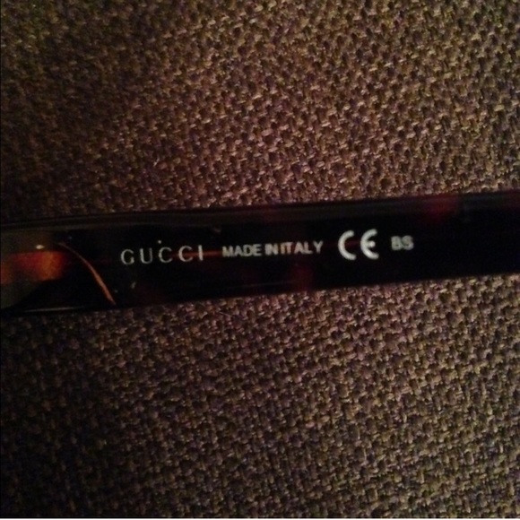 Women's Gucci Eyeglasses - Picture 3 of 3