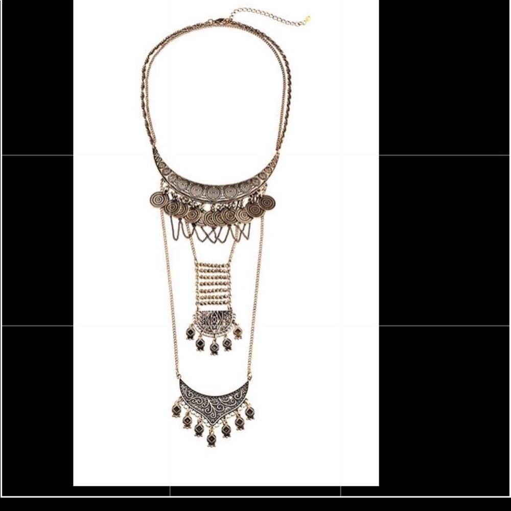 Off the Chain Necklace - New & Beautiful