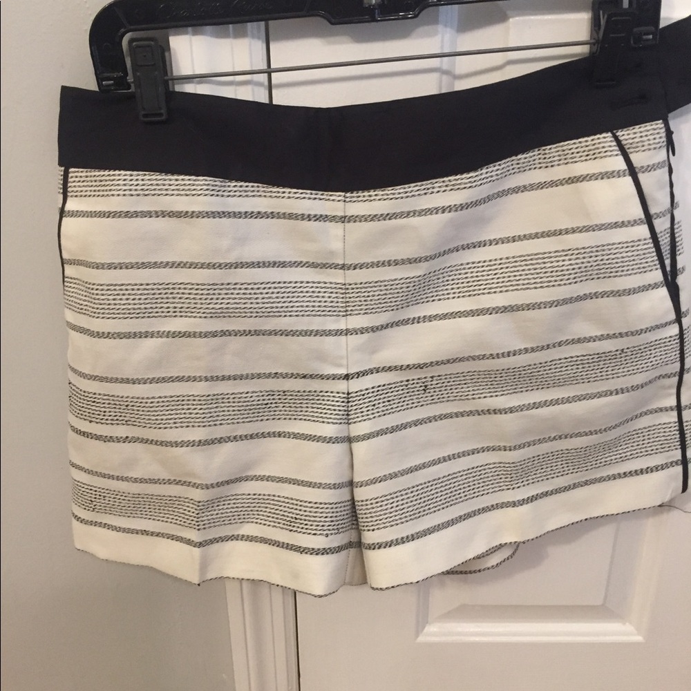 Ann Taylor Loft shorts size 4