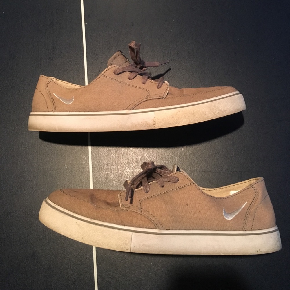 Nike SB Vans size 11 Canvas Sneaker
