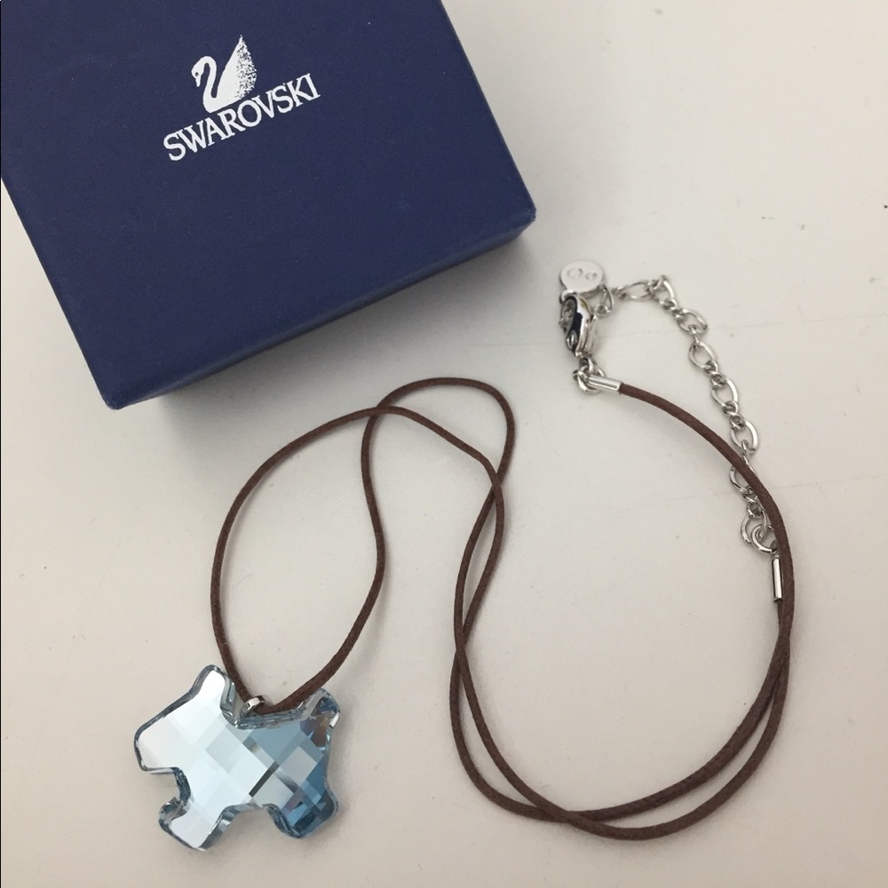 Swarovski necklace💖