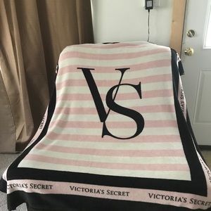 Victoria's Secret blanket!!