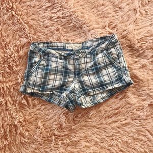 Aeropostale Blue Plaid Shorts - 1/2 Stretch