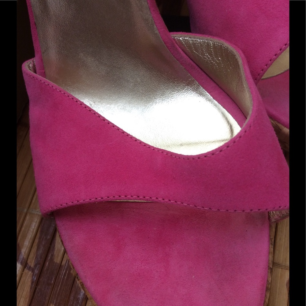 Michael Kors Suede Platform Heels sz 7.5 - Picture 2 of 5