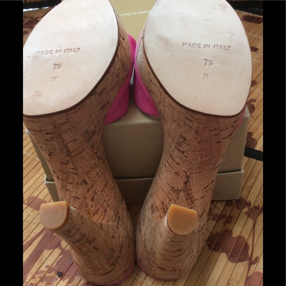 Michael Kors Suede Platform Heels sz 7.5 - Picture 3 of 5