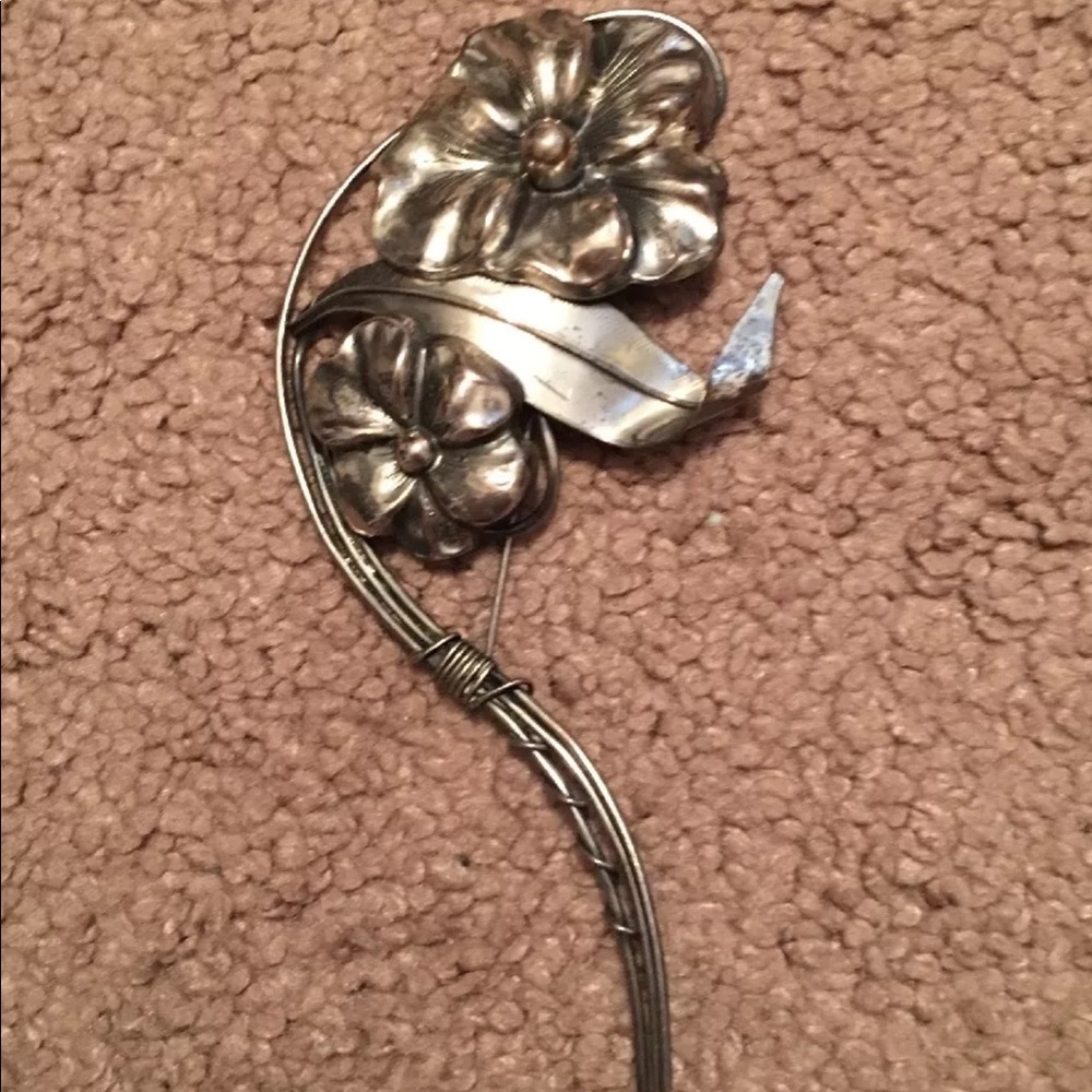 Vintage Sterling Silver Flower Brooch Pin