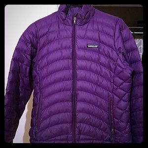 Patagonia puff jacket