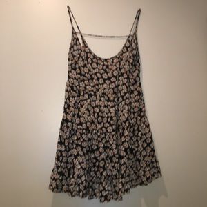 Brandy Melville sunflower dress🌻