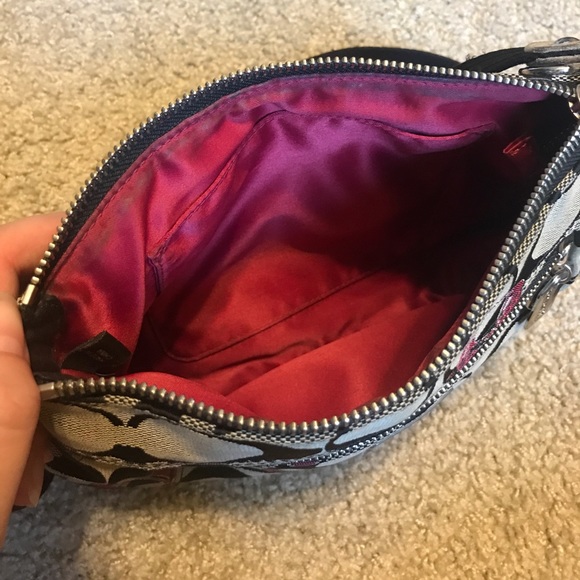 Authentic Coach Purse - Picture 3 of 5