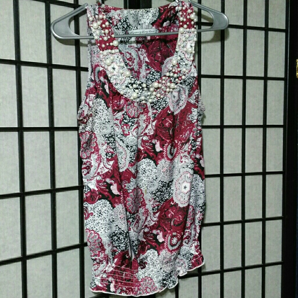 Beaded flower tank top blouse