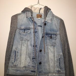 American eagle jean jacket/sweatshirt!