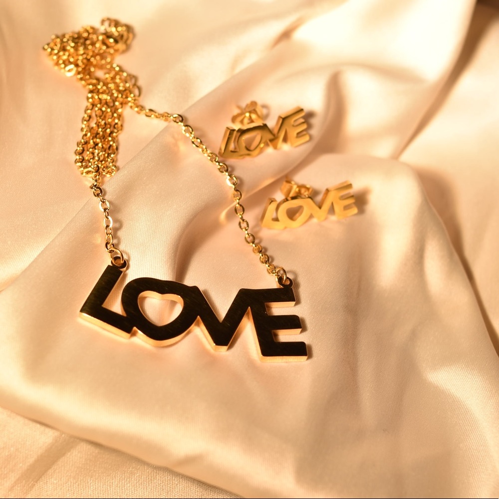 Love Tag Necklace & Earring Set