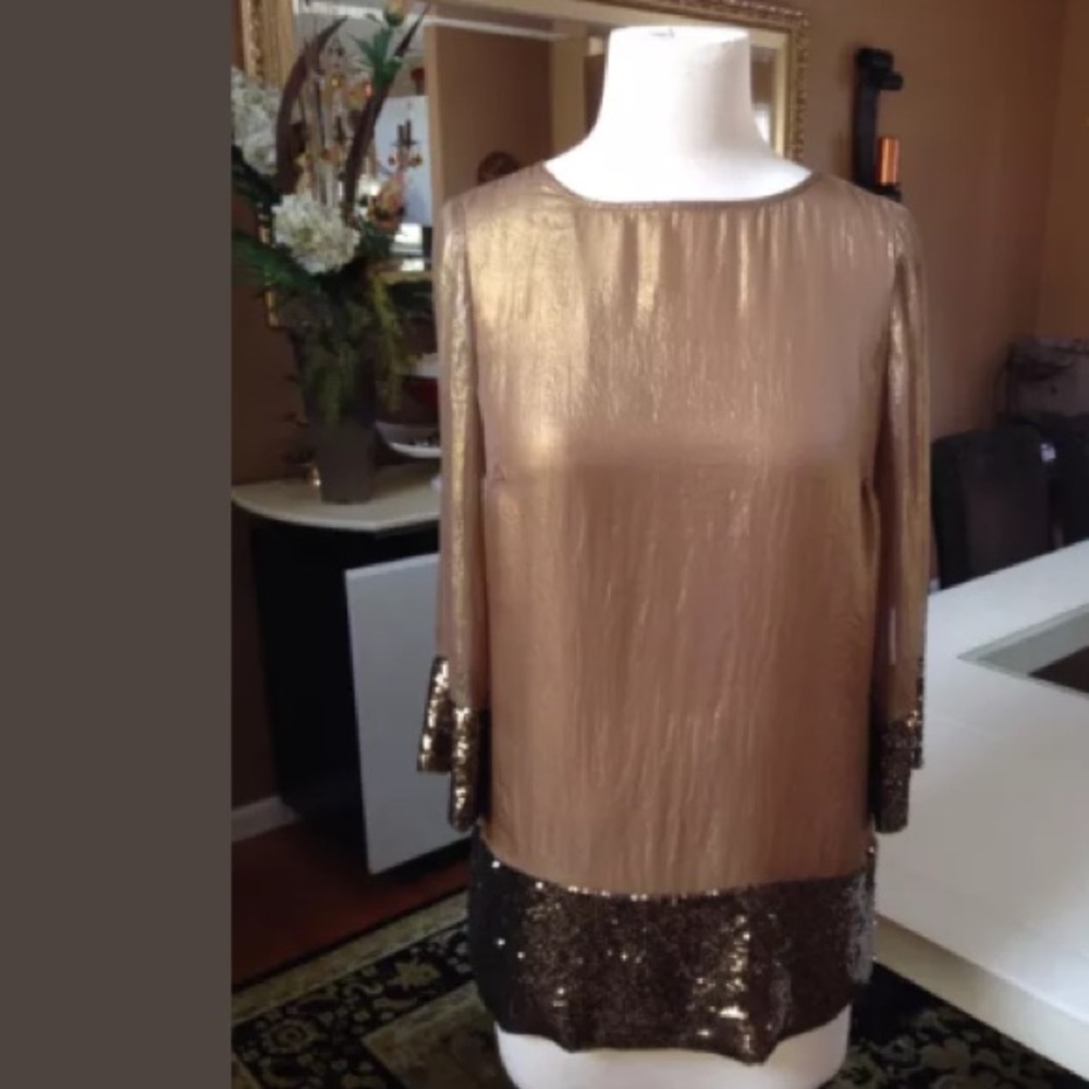Micheal Kors fancy metallic gold top