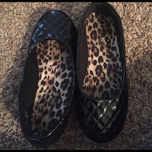 Patent leather flats