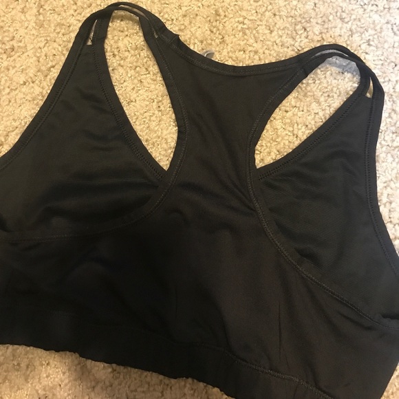 Adidas Black sports bra - Picture 2 of 4