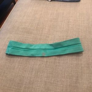 LULULEMON HEADBAND