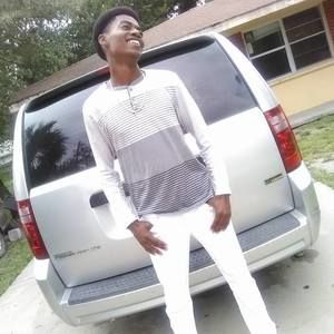 Meet your Posher, Kaci