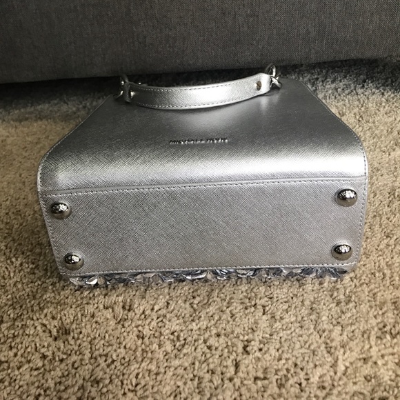 🔴SOLD🔴 Michael Kors Purse - Picture 4 of 8