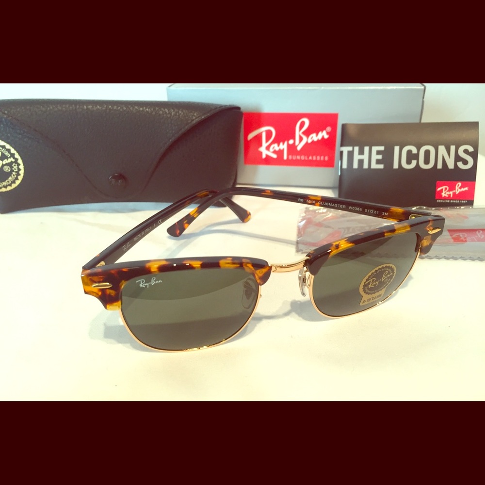 Raybans Clubmaster w/tortoise frame black lens•NEW
