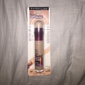 Maybelline Age Rewind Concealer