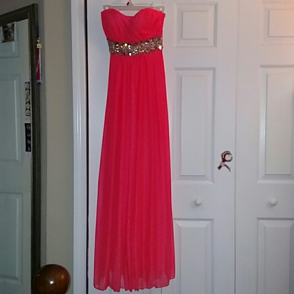 Prom dress