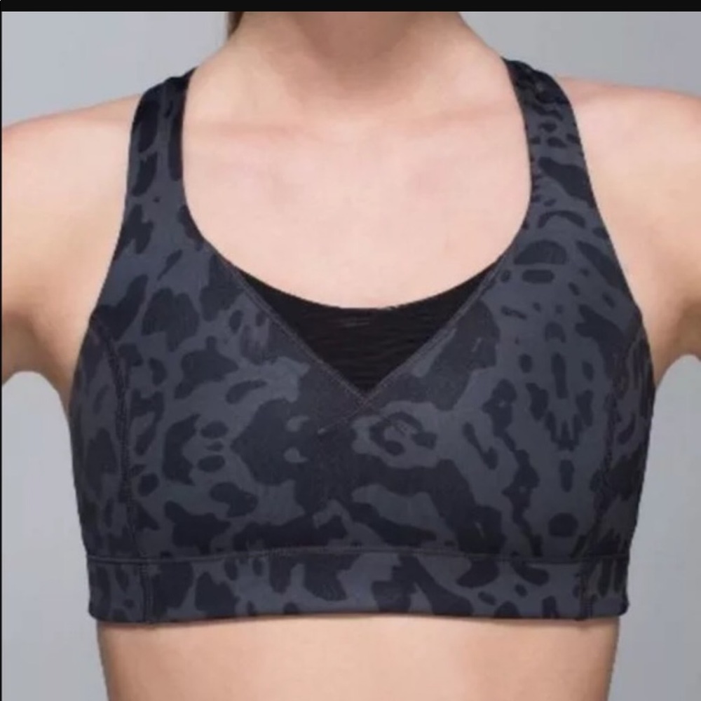 🍋Lululemon In a Flash ll Bra🍋