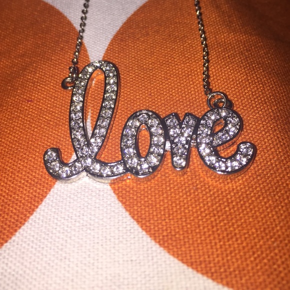 Jewelry - Picture 2 of 4