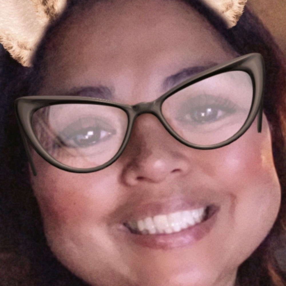 Meet your Posher, Virna