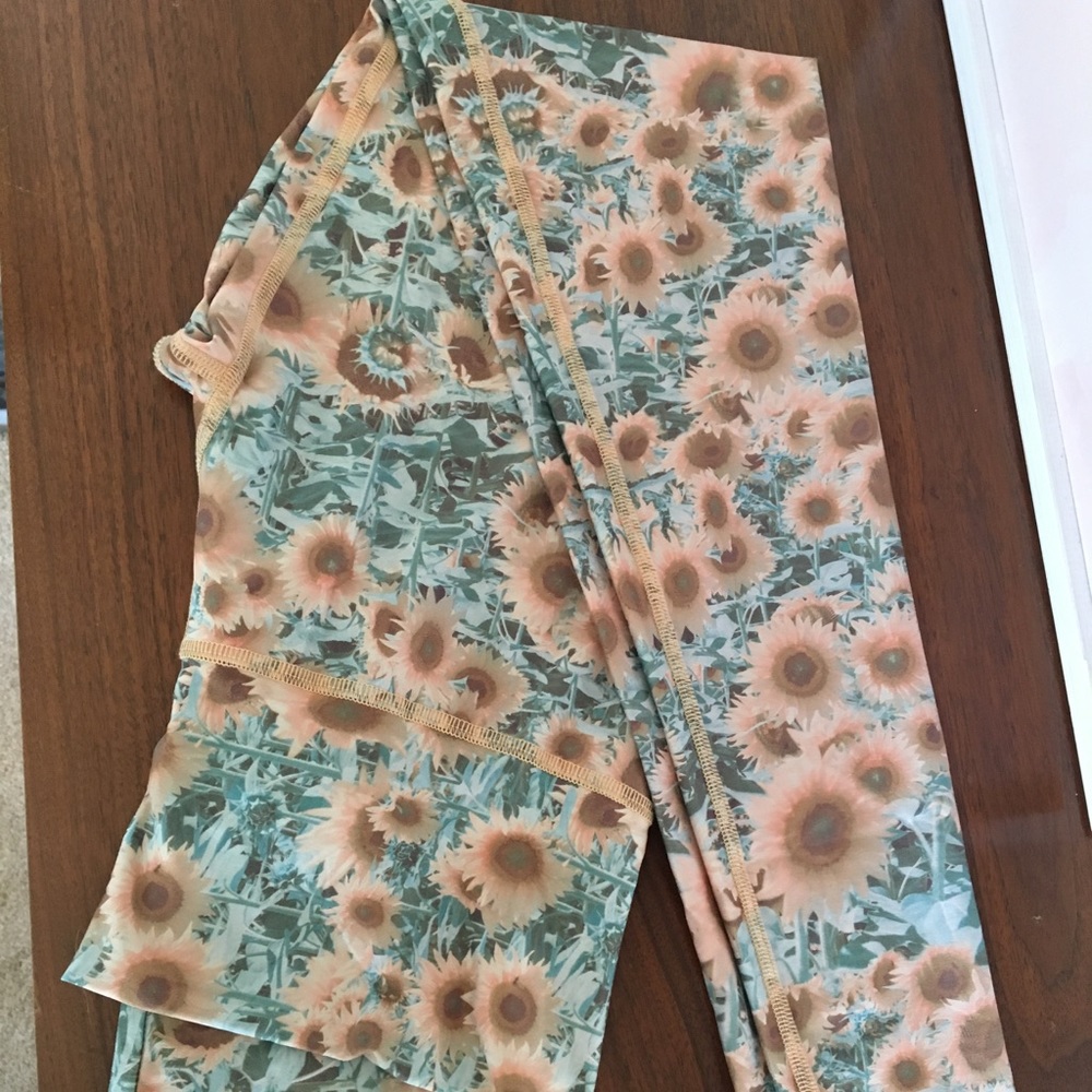 Teeki sunrise hot pant