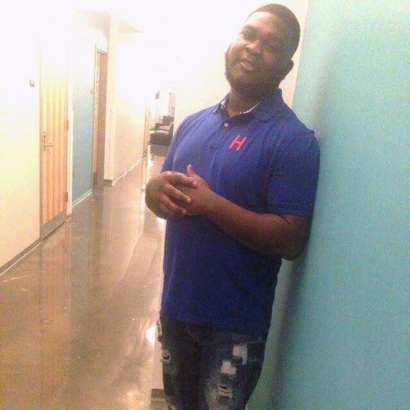 Meet your Posher, Kevon - Picture 1 of 1