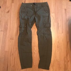 Green cargo pants. Great condition!